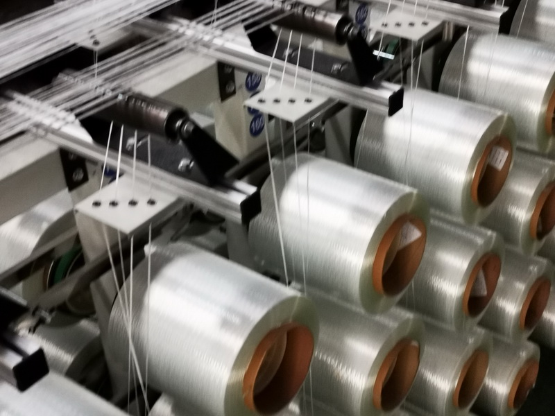 PE+連續(xù)玻璃纖維增強熱塑性單向預浸帶生產(chǎn)線（CFRT-UD 帶）